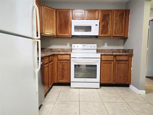 Photo - 475 SE 8th St Unit 117