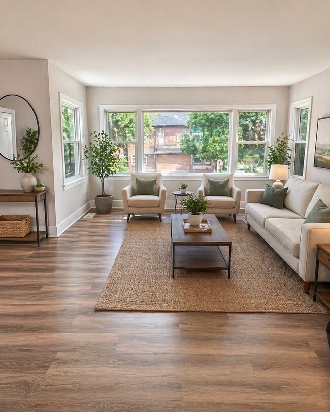 Photo - 9325 S Loomis St