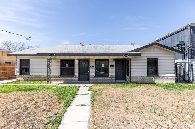 Building Photo - 129 Harald Ct Rental