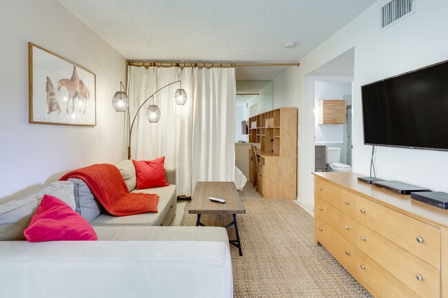 Photo - 500 E Riverside Dr Unit 171