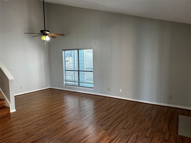 Building Photo - 3756 Tanglewilde St Unit 8D Rental