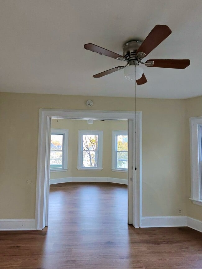 Photo - 142 Hillside Ave Unidad #2