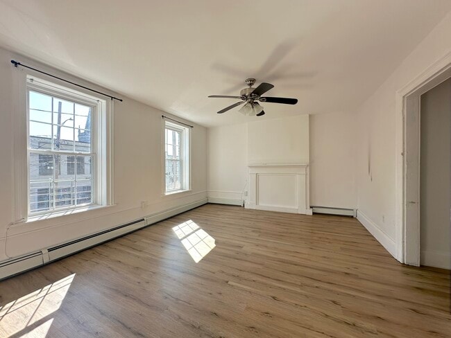 Photo - 177 Liberty St Unit 2