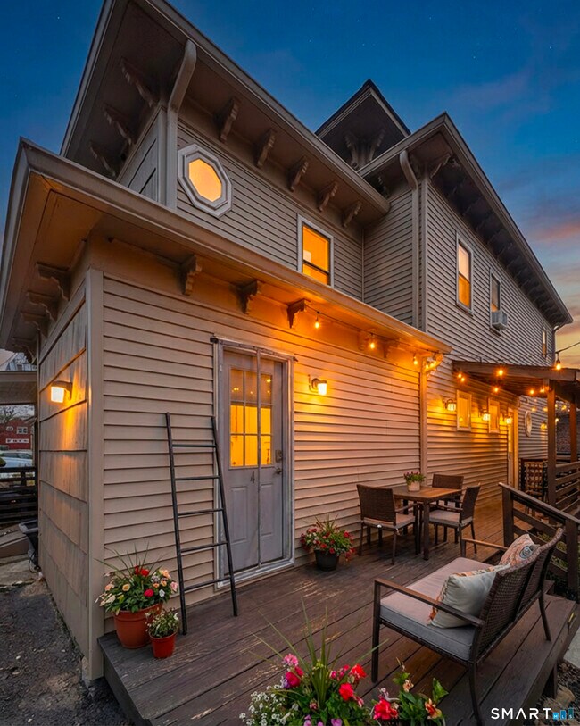 Photo - 1 Arch St Unit 4