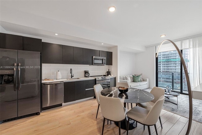 Photo - 398 NE 5th St Unit 3017