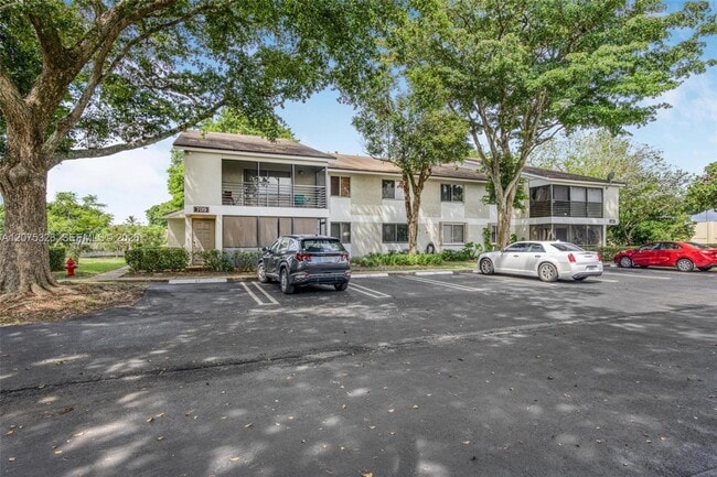 Photo - 709 Gardens Dr Unidad 101