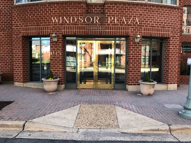 Street Enterance - 1045 N Utah St Unit 707