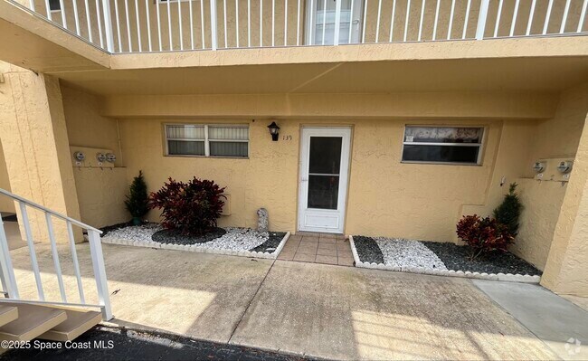 Building Photo - 2135 N Courtenay Pkwy Unit 139 Rental
