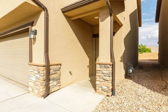 Photo - 4 bed | 2 1/2 bath | 2 car garage in Deser...