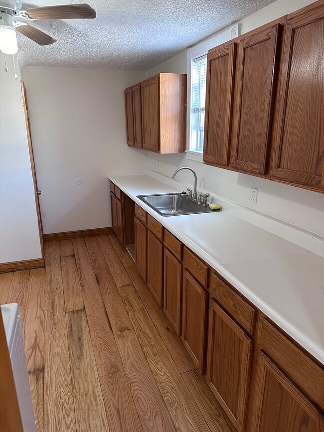 258 Main St Apartments Unit 258 Main St Corinth, NY