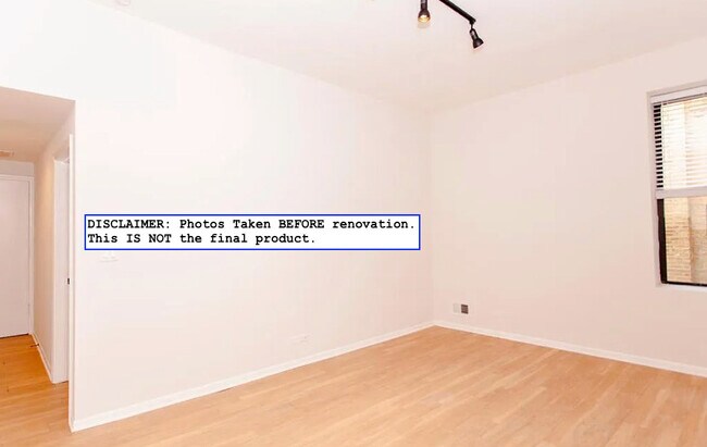 Photo - 935-937 W Armitage Ave