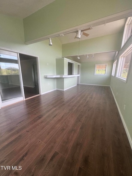 Photo - 179 Gilmer St