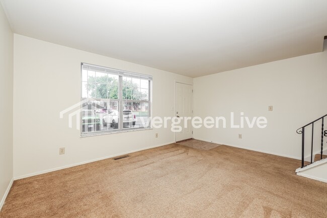 Photo - 8197 Mt Carmel St