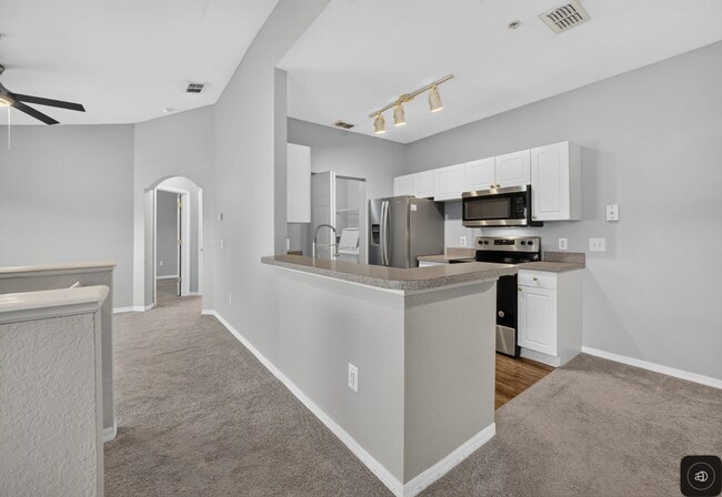 821 Grand Regency Pointe Unit 31-201