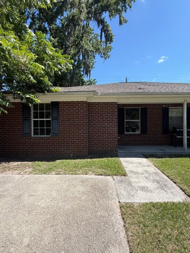 Photo - Close to Shopping, Restaurants and Hospitals Unit 26 A Chatham St