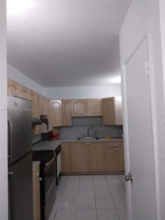 Building Photo - 14850 Naranja Lakes Blvd Unit B4G