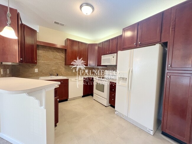 Photo - 3001 Greystone Point Unit F