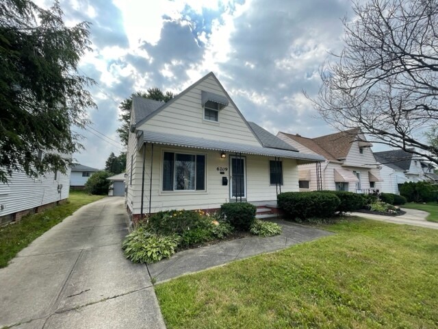 Photo - 6209 Dunham Rd House