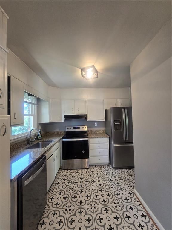 Photo - 2971 Belaire Cir