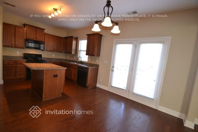 Photo - 5317 Blossom Brook Dr