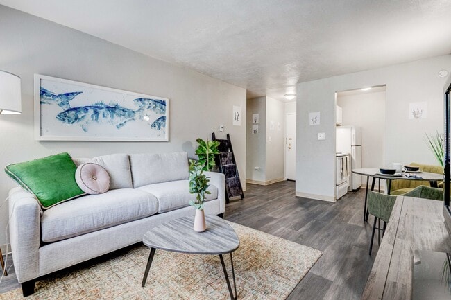 Photo - Forest Manor