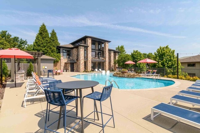 Aventura Falcon Valley