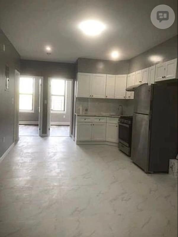 Photo - 93-38 43rd Ave