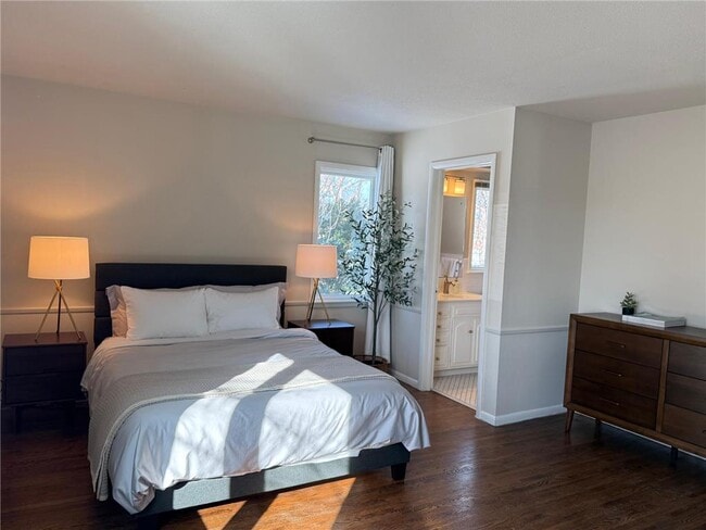 Photo - 6904 Gleason Rd