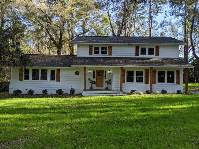 Building Photo - 2039 Wildridge Dr