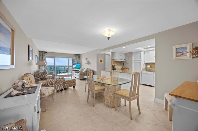 Photo - 3443 Gulf Shore Blvd N Unidad 707