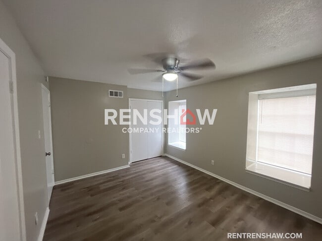 Building Photo - 3657 Chateau Rhodes Cir