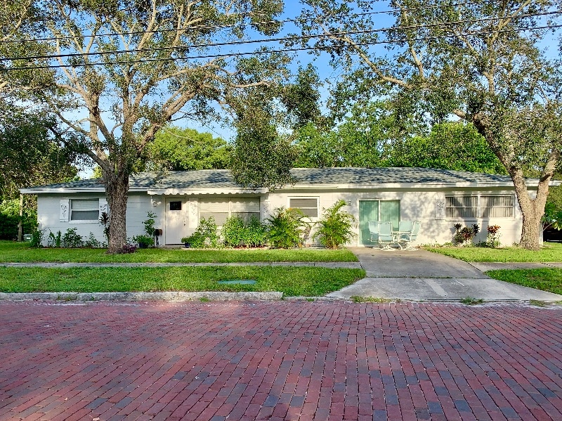 Photo - 270 4th St NW (Largo, FL)