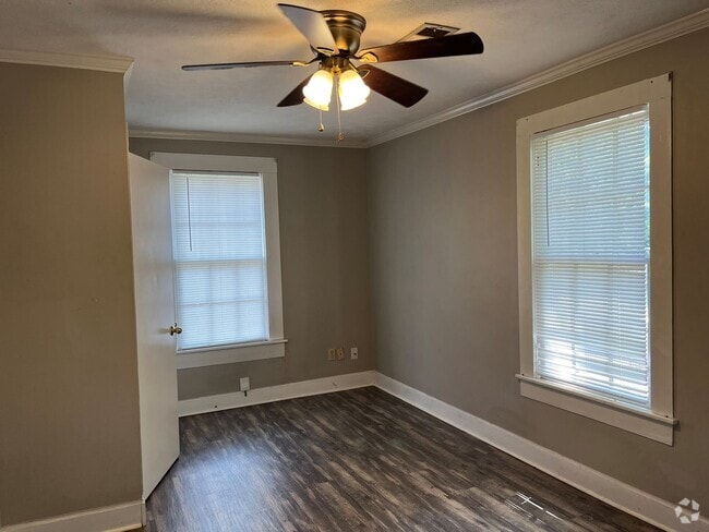 Building Photo - 409 N Madison St Unit A Rental