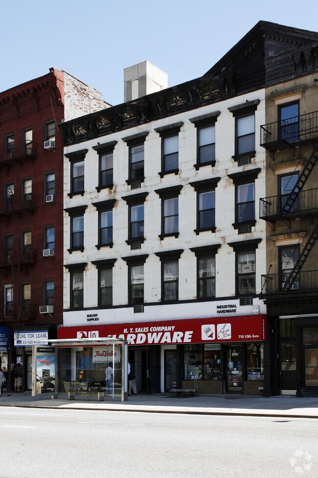 Photo - 720 Tenth Ave