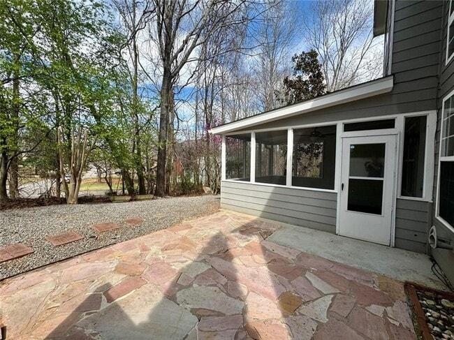 Photo - 2662 Pierce Brennen Ct NE