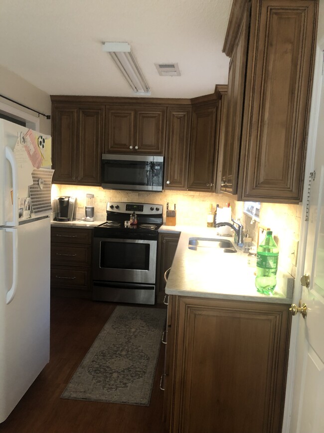 Interior - 224 Cook St