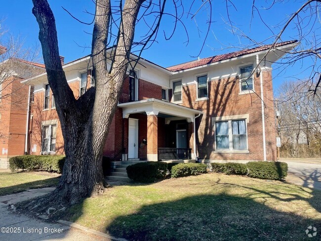 Building Photo - 1109 E Kentucky St Unit 3 Rental