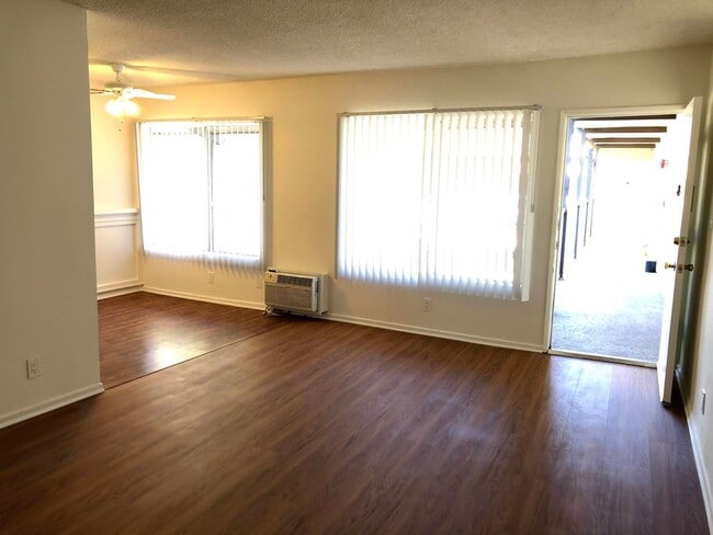 Photo - Large, spacious and bright 1bd/1ba central to everything! Unit #15
