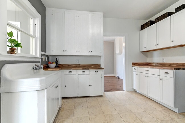 butcher block counters - 1405 S 3rd St