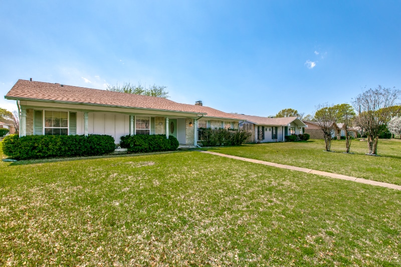 Photo - 1312 E Spring Valley Rd