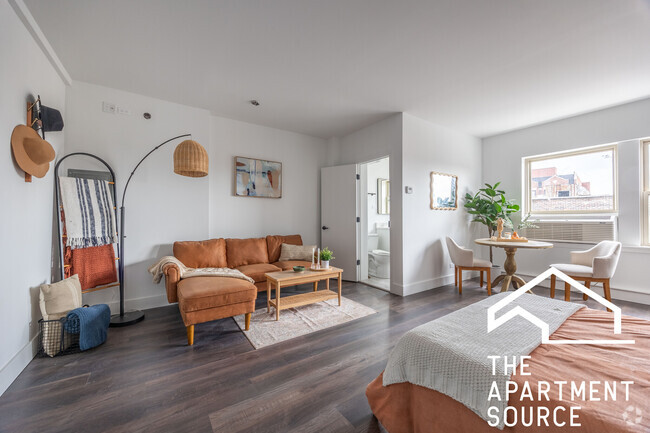 Building Photo - 1555 W Hollywood Ave Unit 406 Rental