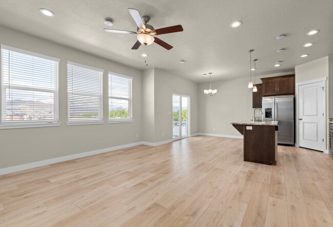 Photo - 4052 W Harper Ln
