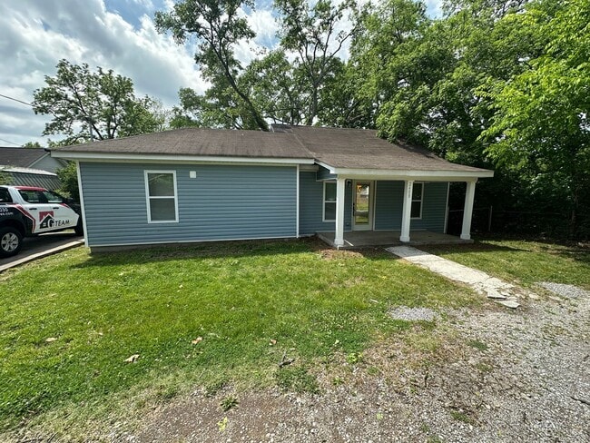 Photo - 2 Bed & 2 Bath in Old Hickory