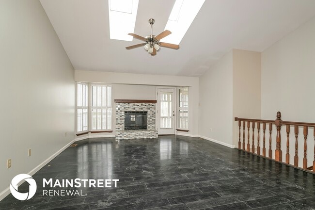 Photo - 4163 Fox Crossing Dr