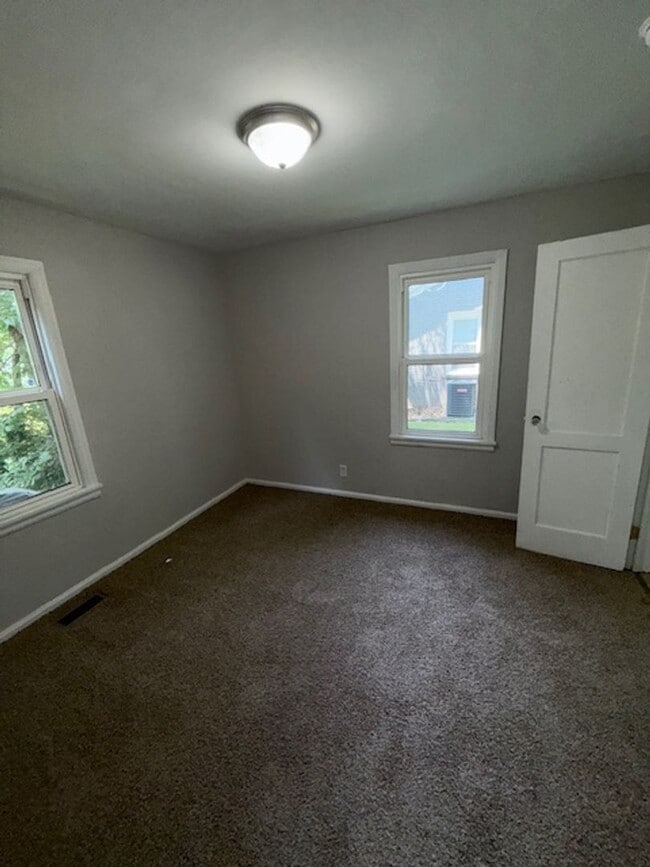 Photo - 1417 Taylor Ave