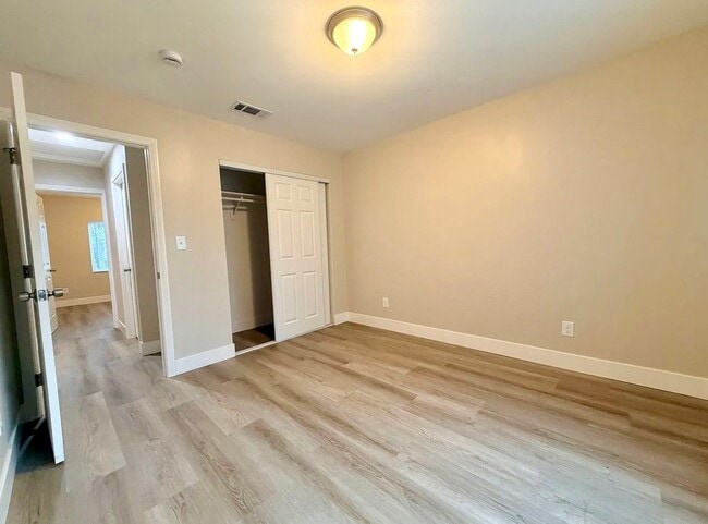 Photo - 1550 N Pershing Ave