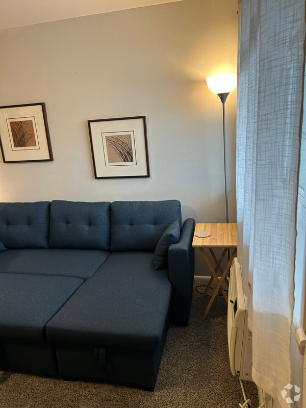 Building Photo - 9600 Amherst Ave Rental
