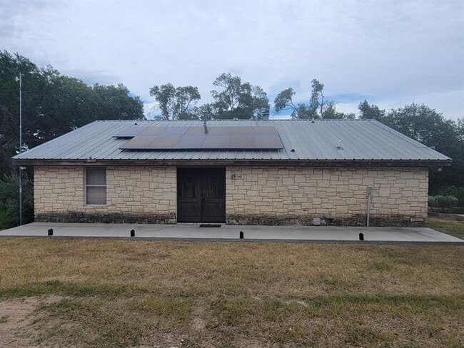 Building Photo - 24369 Bingham Creek Rd Rental