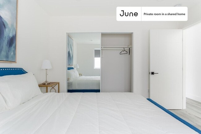 Photo - Room in Shared 4 bed/3 bath home Unidad A