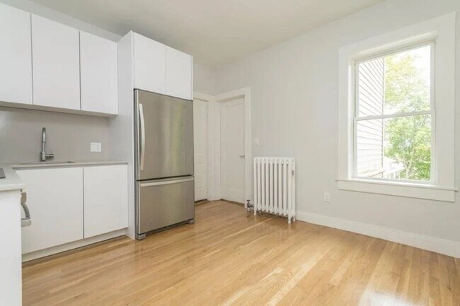Photo - 41 South St Unit 2
